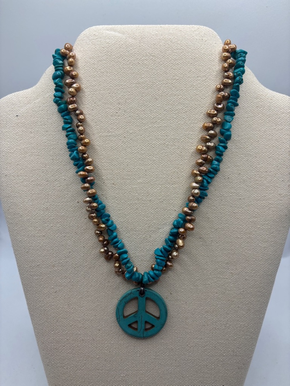 Artisan Nishapur Turquoise Peace Pendant Beaded Necklace w/bronze beads 16” boho